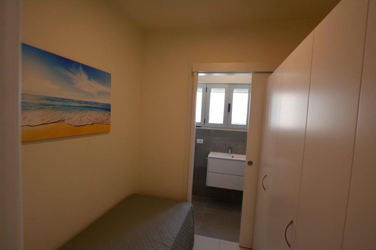 Lignano Pineta With Sea View Apartment Lignano Sabbiadoro Bagian luar foto